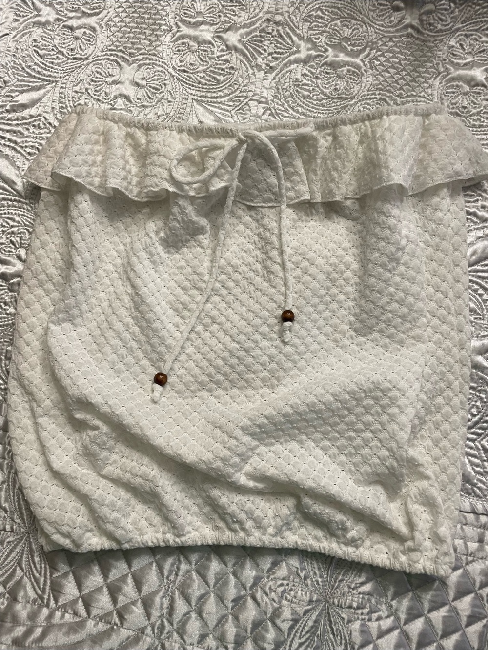 Wet Seal White Textured Ruffle top